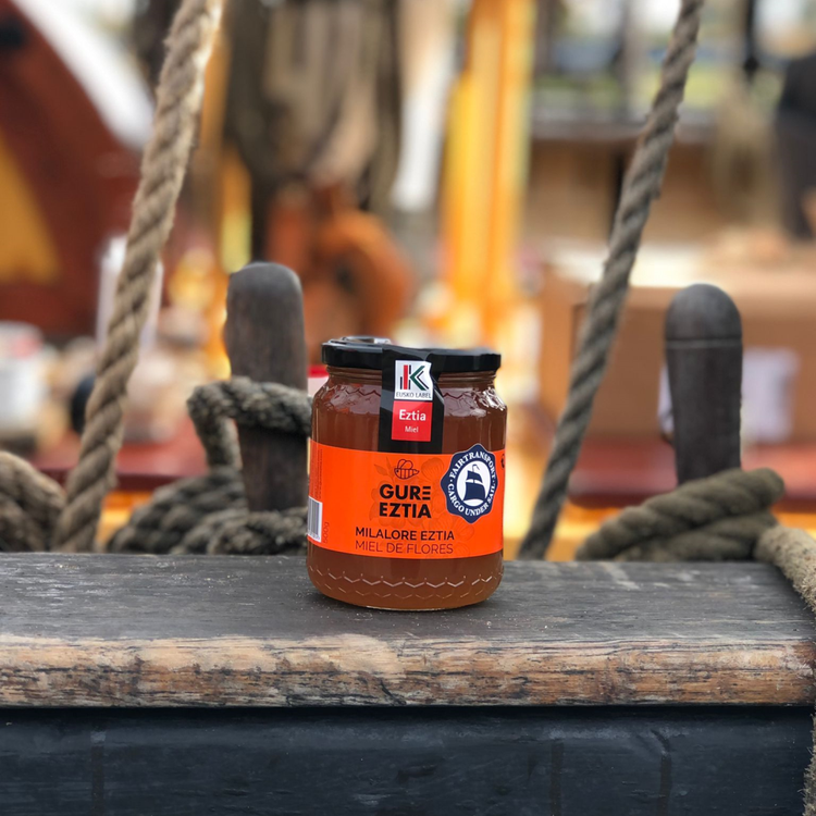 TRes Hombres Honey sail-shipped from Sapin: Miel de Flores